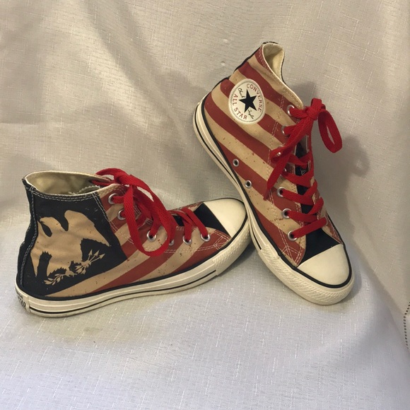 eagles chuck taylors